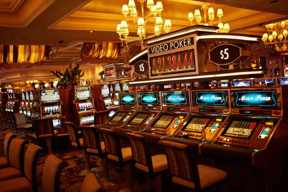 hugo-casinoat.com hugo-casinoat.com